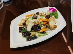 -喜乐餐厅•灯笼虾球首创者•本地小海鲜(二马路店)