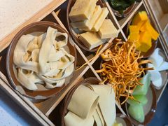 -芈重山老火锅(广州首店)