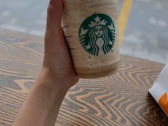 -星巴克臻选(盐城金鹰聚龙湖店)