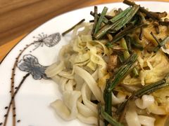蔥油拌麵-陈八两面家(华孚写字楼店)