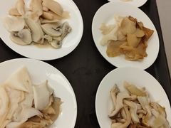 -天宜隆蘑菇宴火锅(石景山旗舰店)