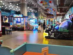 -探奇乐园蹦床公园(日月广场店)