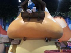 -蓝精灵乐园·世茂精灵之城主题乐园