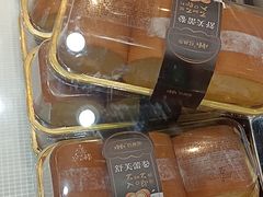 -红跑车蛋糕世界(清江路店)