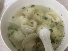 -周震馄饨