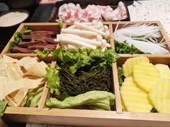 -炙爱鮮貨火锅(中东砂之船店)