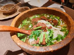 花溪牛肉粉-山石榴·贵州菜(陆家嘴中心店)