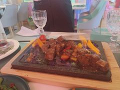 田园澳洲骰子牛肉-蜜桃花开·中西融合菜E&W(南长街店)