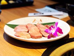 上等牛舌-炼火烤肉店