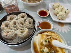 -老前童小吃(北明程路店)