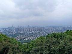 -灵岩山风景区