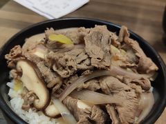 煮牛肉饭定食-三禾寿司(君尚店)