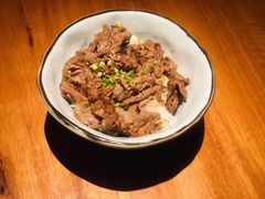 幸福满满烧肉饭-醉虎传(南锣鼓巷店)