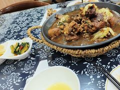 -八两八金·莱芜特色炒鸡(市南漳浦路店)