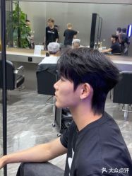 -M1山木造型国潮男士发型定制