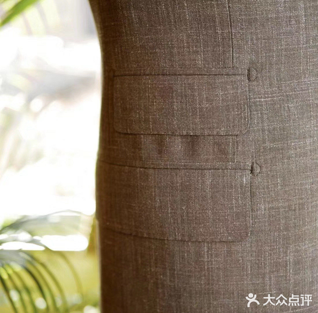 好看的西服并不贵