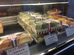 -红宝石·鲜奶小方·海派西点房(南丹店)