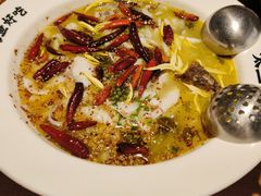 -太二酸菜鱼(武汉光谷保利店)