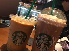 -星巴克(重庆新世纪凯瑞商都店)