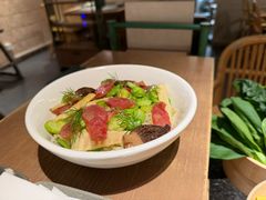 -三出山火锅(万象天地店)