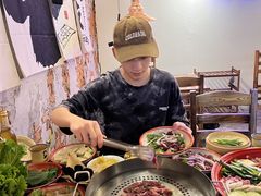 -陈叉子钢盆烤肉(中原万达店)