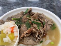 牛三星粉-燊意布拉肠云吞面(中山四路店)