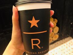 卡布奇诺-星巴克臻选(广州沙面店)