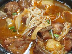 -汇吃汇喝美食街(上海建发浦悦荟广场店)