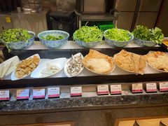 自助取餐区-佛山皇冠假日酒店-西餐厅