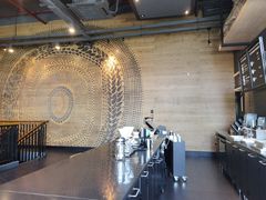 -星巴克臻选(宁波世纪东方广场店)