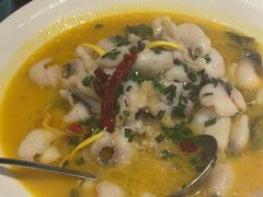 -荷塘秋月·本帮江浙菜(国权路店)