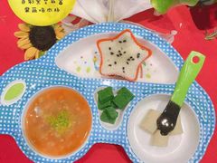 -爱月宝月嫂·育儿嫂(哈尔滨总店)