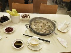 -一席地·本地鸡窝·杭帮鸡火锅(萧山银隆百货店)