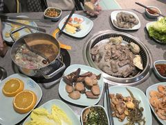 -金滏山烤肉·海鲜·火锅自助餐厅(襄阳万达店)