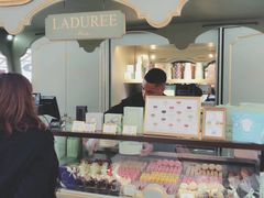 -ladurée(戴高乐机场T 2F店)