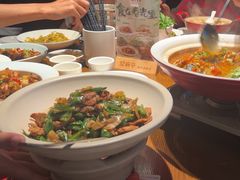 -爱碗亭·鲜炒湖南菜(壹城中心店)