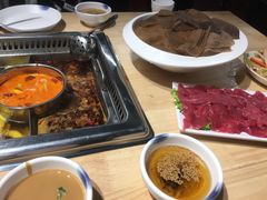 -山城老炮火锅城