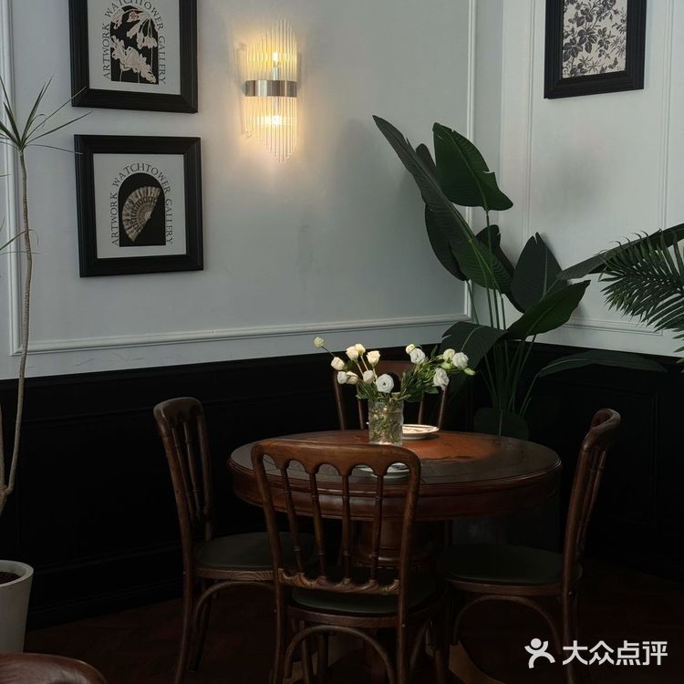 分享东阳生日餐厅🍴被鲜花包围的漂亮饭💐