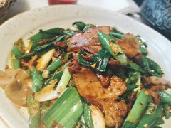 -初蓉丨遇见新川菜(亲贤街荣耀店)