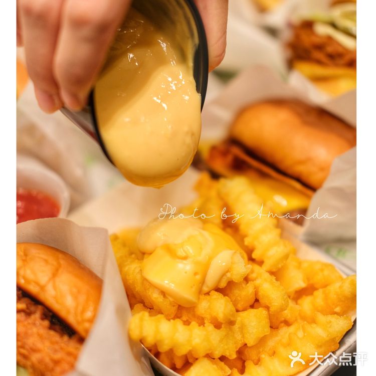 广州首家Shake Shack先来20个汉堡浅尝一下吧🍔🍔