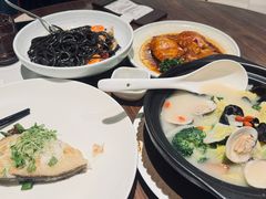 -港丽餐厅(杭大店)