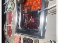 -海底捞火锅鲜切牛肉主题店(长寿路店)