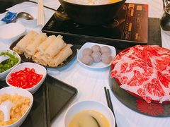 -鲜入围煮花胶鸡海鲜火锅