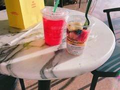 -星巴克(香港国际机场44号闸店)