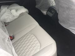 -上海华裕比亚迪4S店