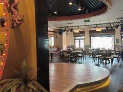 -小天鹅火锅·一线江景洪鼎旗舰店(洪崖洞店)
