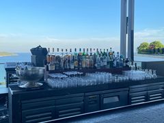 -瑰丽酒店·海吧·天际下午茶·现场DJ·天台酒吧
