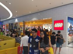 -乐高授权专卖店(朝阳大悦城店)