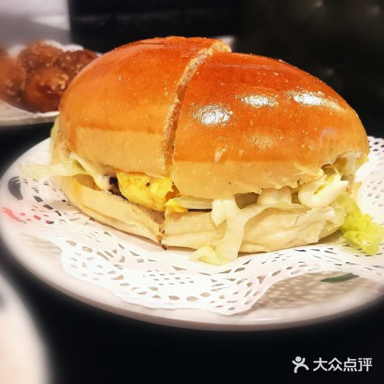 港辰冰室(水口店)