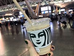 -星巴克(广州南站A18检票口楼上)